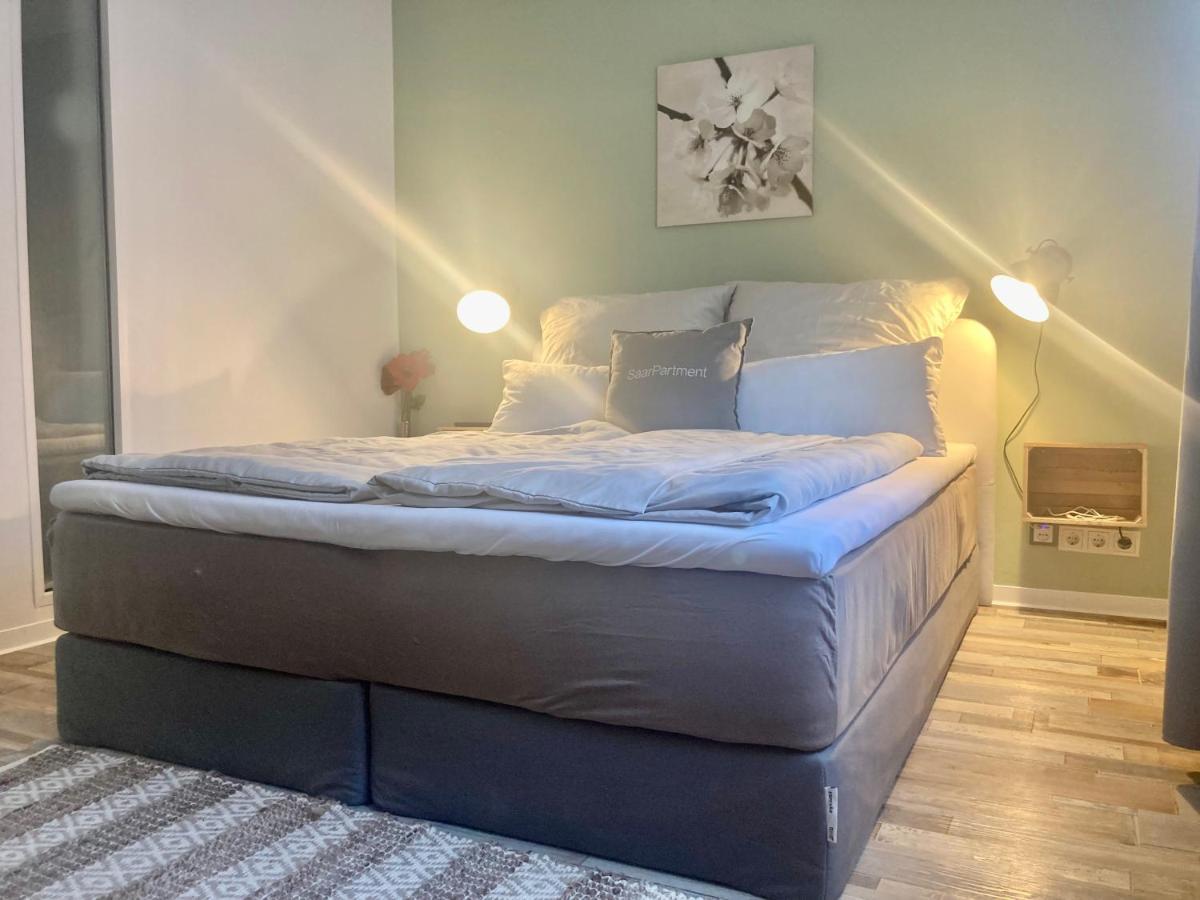 Living At Saarpartments -Adultsonly- 2 Bedrooms, Kitchen - Business & Holiday Apartments For Long- And Short Term Stay, 3 Min To Train Station, Secure E-Bike Parking! Saarbrücken Exteriér fotografie