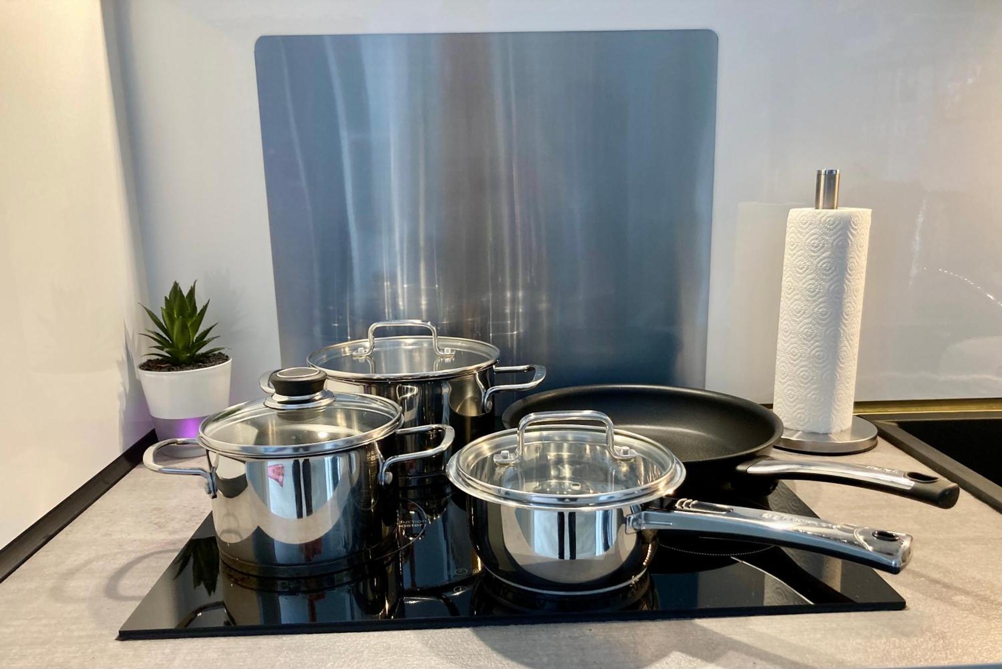 Living At Saarpartments -Adultsonly- 2 Bedrooms, Kitchen - Business & Holiday Apartments For Long- And Short Term Stay, 3 Min To Train Station, Secure E-Bike Parking! Saarbrücken Exteriér fotografie
